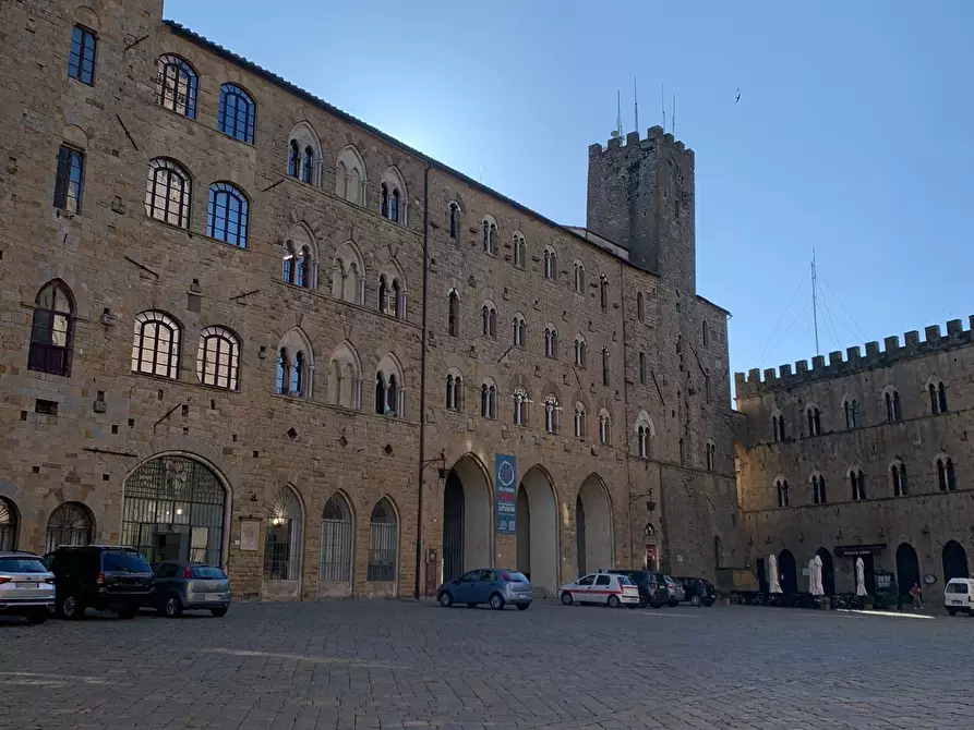 Immagine 1 di Pentalocale in vendita  in Via Franceschini 10 a Volterra