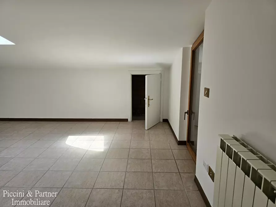 Immagine 41 di Quadrilocale in vendita  in Strada del Giglio a Perugia