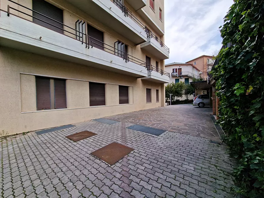 Immagine 49 di Albergo/B&B/Residence in vendita  in Via Po a Chianciano Terme