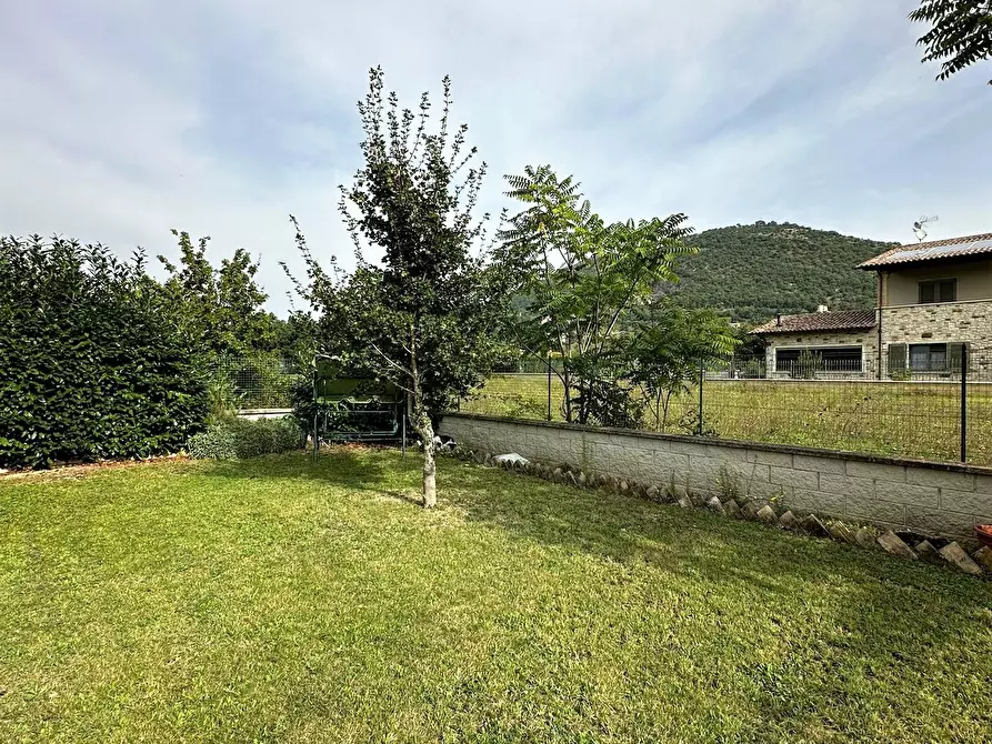 Immagine 12 di Villetta a schiera in vendita  in Via della Lavanda a Gubbio