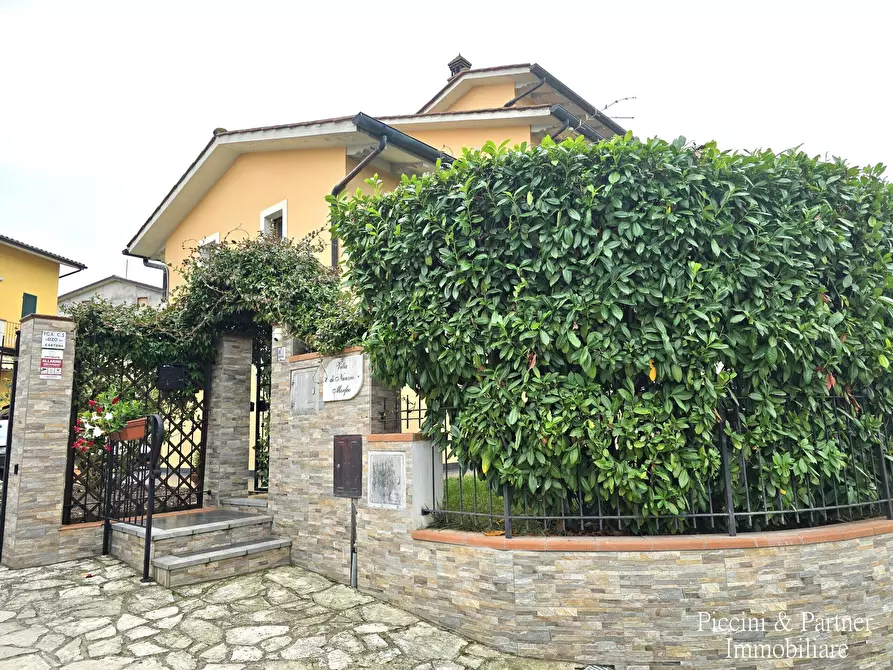 Immagine 78 di Villa in vendita  in C.a. Monsigliolo a Cortona