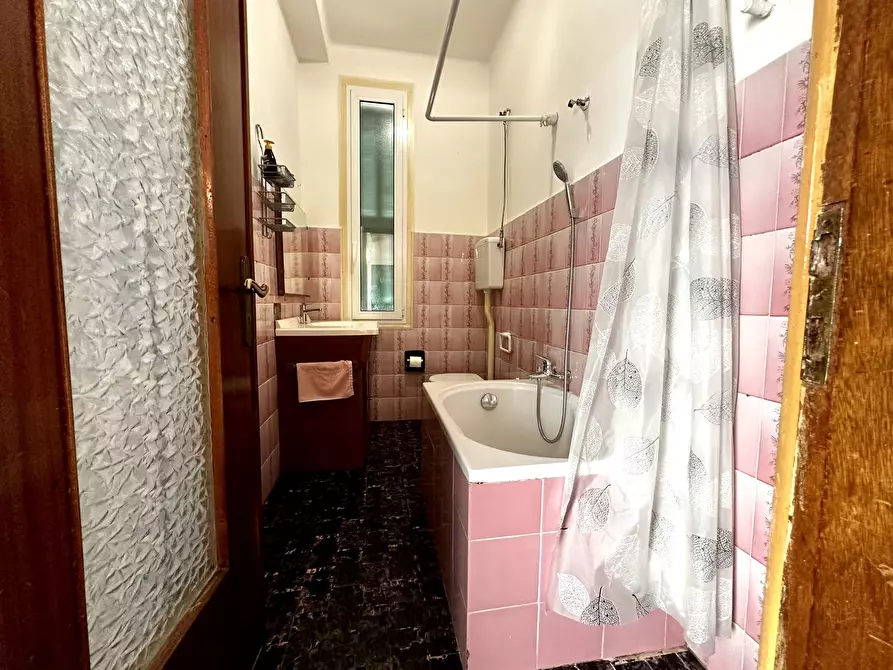 Immagine 22 di Casa bifamiliare in vendita  in via Andreoli 20 a Imperia