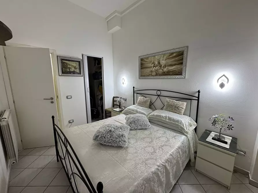 Immagine 11 di Trilocale in vendita  in Via Zeffiro Massa 91 a San Remo