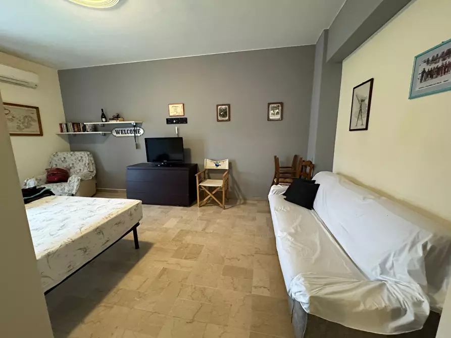 Immagine 14 di Quadrilocale in vendita  in Via Galileo Galilei 315 a San Remo