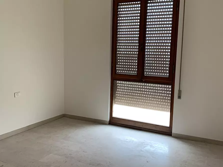 Immagine 12 di Appartamento in affitto  a Viareggio