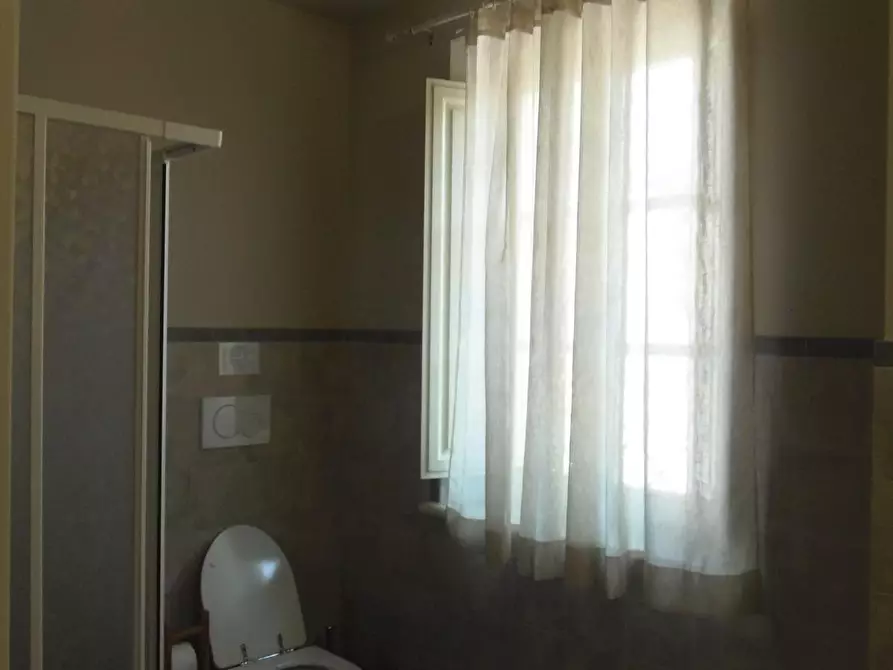 Immagine 20 di Casa semindipendente in affitto  a Camaiore