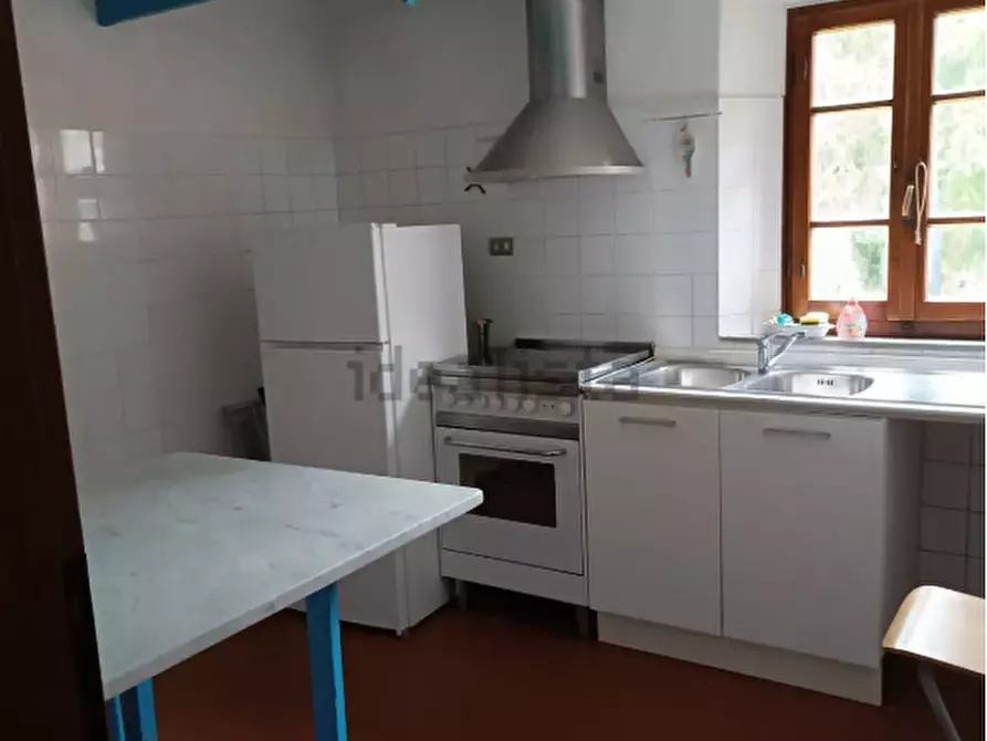 Immagine 4 di Baita in affitto  a Camaiore