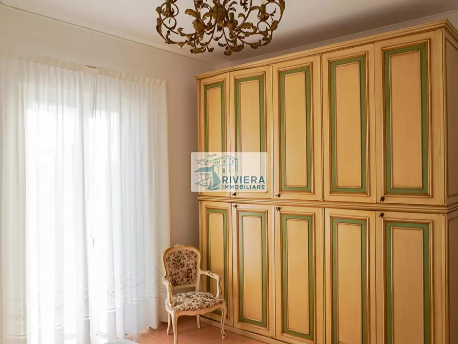 Immagine 38 di Porzione di casa in vendita  a San Remo