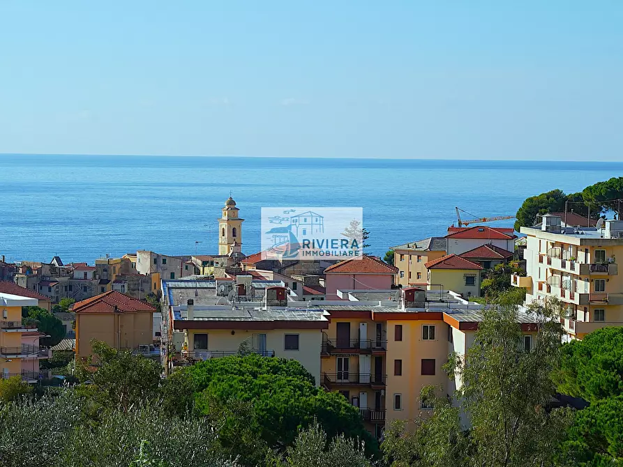 Immagine 22 di Villa in vendita  in Via Giulio Cesare 2 a Santo Stefano Al Mare