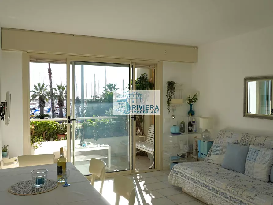 Immagine 46 di Bilocale in vendita  in Via Gianni Cozzi 1 a Santo Stefano Al Mare