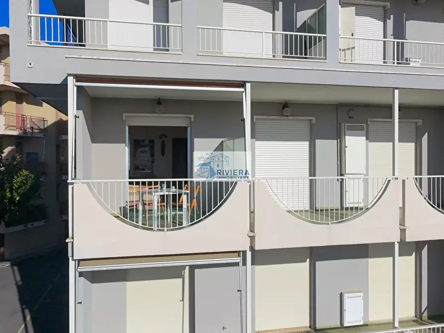 Immagine 32 di Bilocale in vendita  in Via Aurelia Ponente 102 Bis a Santo Stefano Al Mare