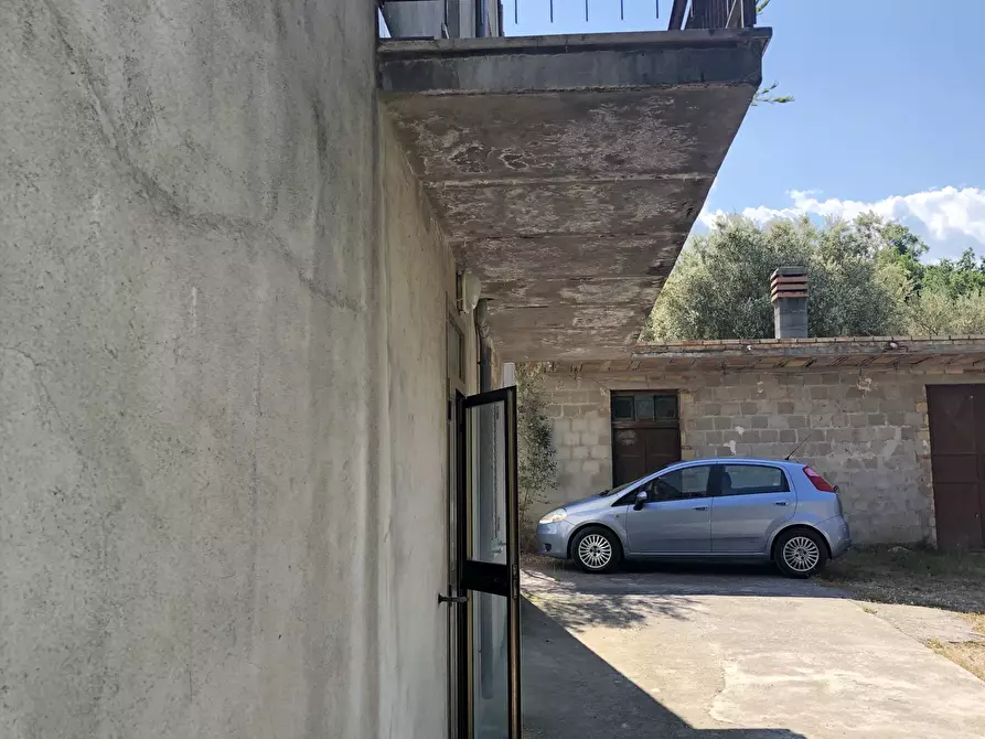Immagine 9 di Casa semindipendente in vendita  in Via Lascianna 9 a Roccascalegna