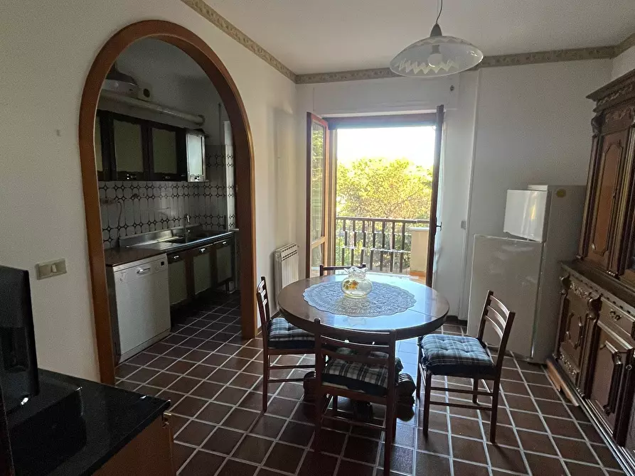 Immagine 13 di Trilocale in vendita  in Via Giangiulio Adamo 46 a Lanciano