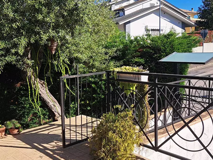 Immagine 5 di Villetta a schiera in vendita  in Via San Giorgio 99 a Treglio