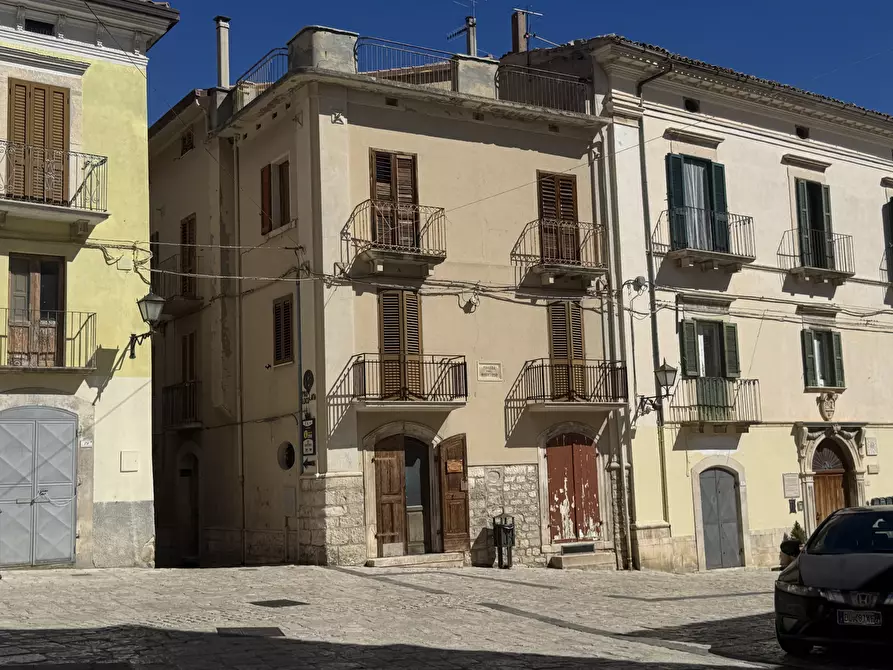 Immagine 1 di Appartamento in vendita  in Lama dei Peligni (CH) a Lama Dei Peligni