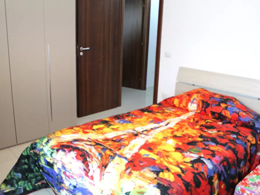 Immagine 10 di Pentalocale in vendita  in Via S. Rocco 282 a San Vito Chietino