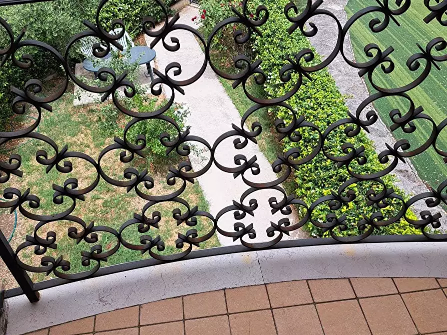 Immagine 37 di Villetta a schiera in vendita  in Via Provinciale della Rocca 44 a Santa Maria Imbaro