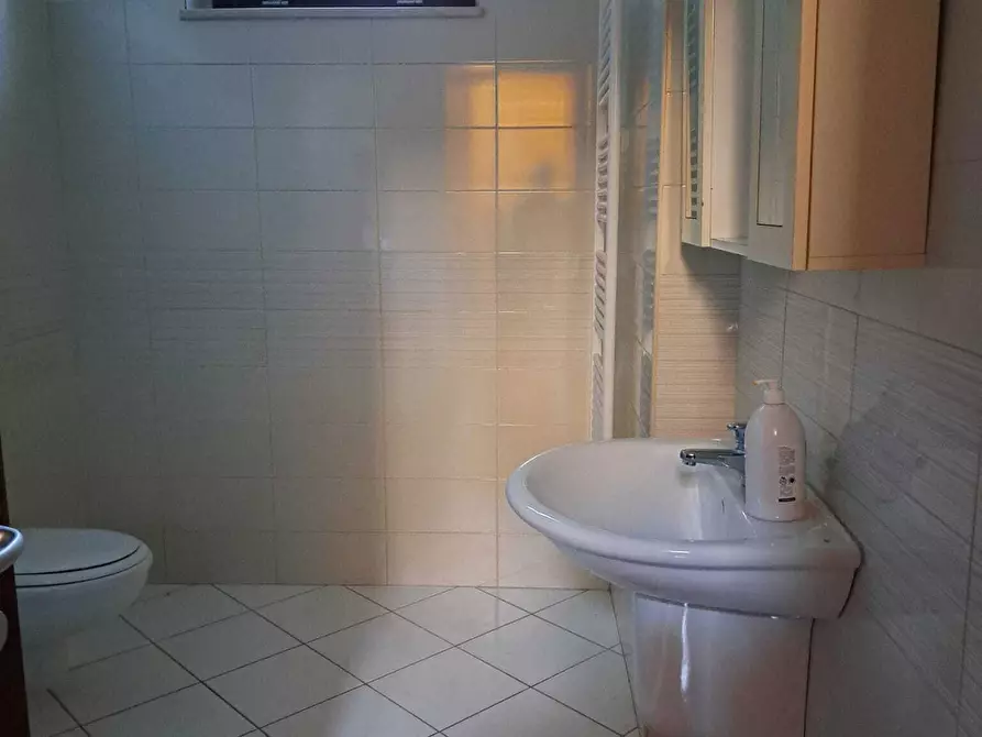 Immagine 51 di Villetta a schiera in vendita  in Via Provinciale della Rocca 44 a Santa Maria Imbaro