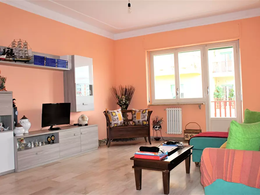 Immagine 1 di Pentalocale in vendita  in Via Ferro di Cavallo 91 a Lanciano