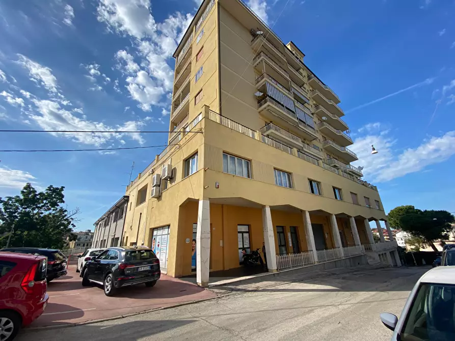 Immagine 8 di Pentalocale in vendita  in Via Piave 73 a Lanciano