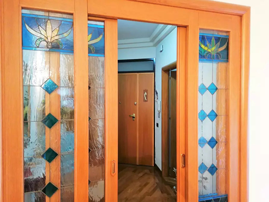 Immagine 13 di Trilocale in vendita  in Via Martiri VI Ott. 81 a Lanciano