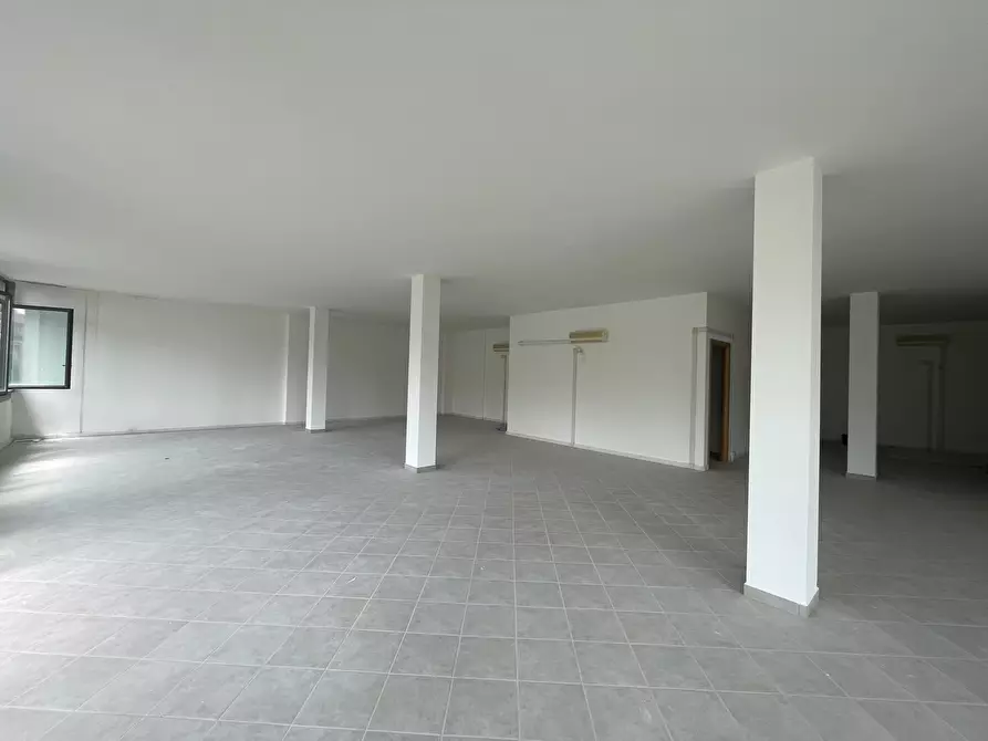Immagine 2 di Ufficio in vendita  in Via Magona a Cecina