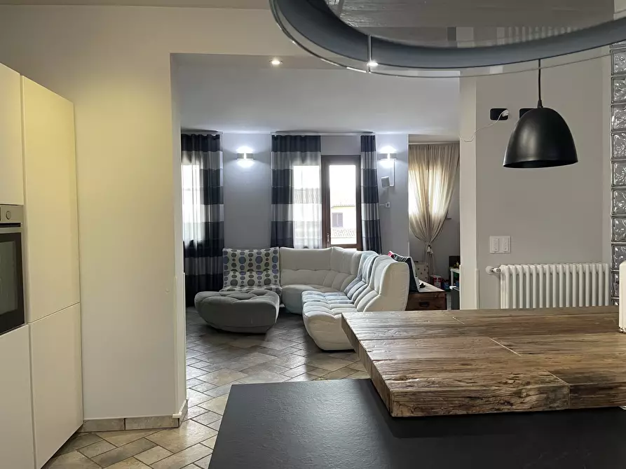 Immagine 10 di Casa indipendente in vendita  in Via Paolo Bocci a Cecina