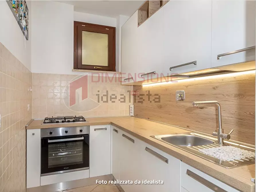 Immagine 9 di Bilocale in vendita  in Via Massa di San GiulianoVia di Massa san Giuliano a Roma