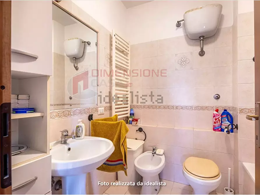 Immagine 16 di Trilocale in vendita  in Via Massa di San Giuliano a Roma