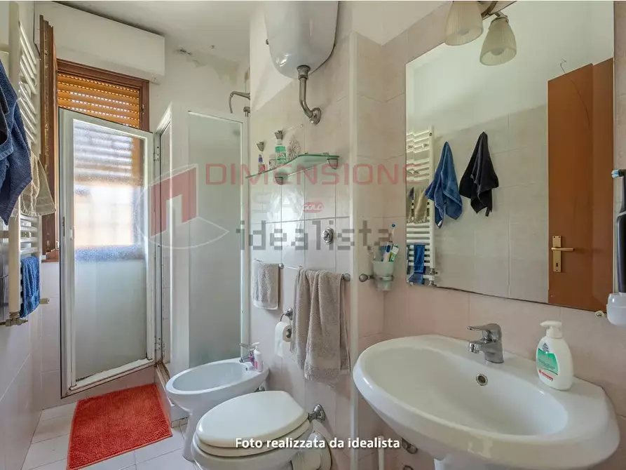 Immagine 15 di Trilocale in vendita  in Via Massa di San Giuliano a Roma