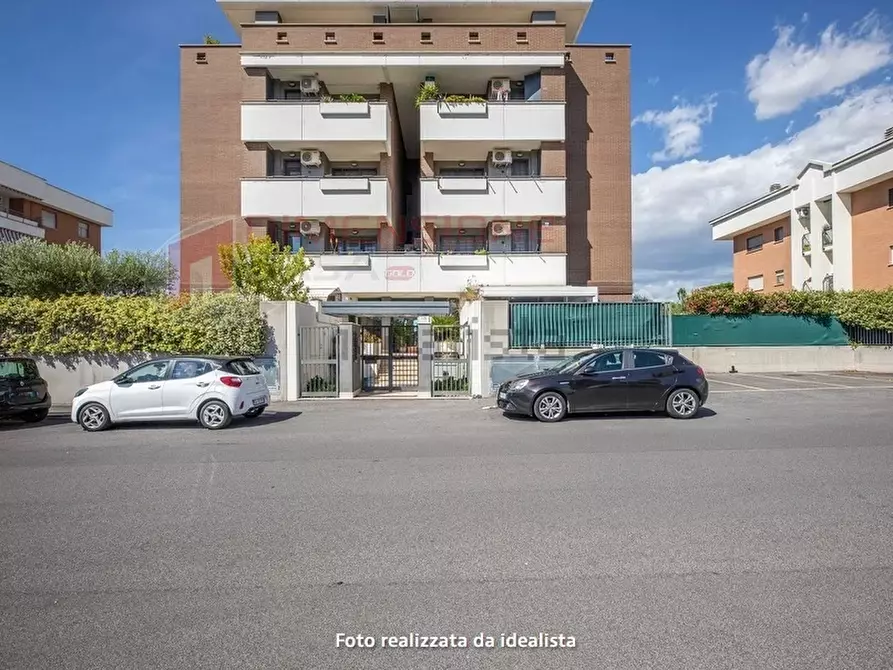 Immagine 1 di Attico in vendita  in Via Cardinale Luigi Traglia a Roma