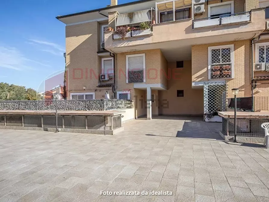 Immagine 31 di Trilocale in vendita  in via del fosso scilicino a Roma