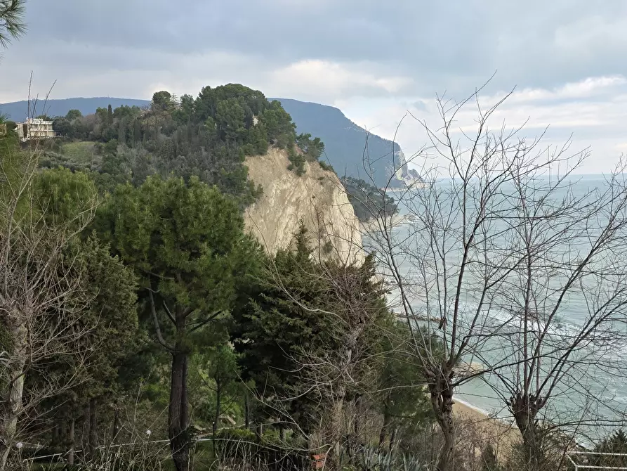 Immagine 160 di Casa indipendente in vendita  in Via Giacomo Matteotti 10 a Numana