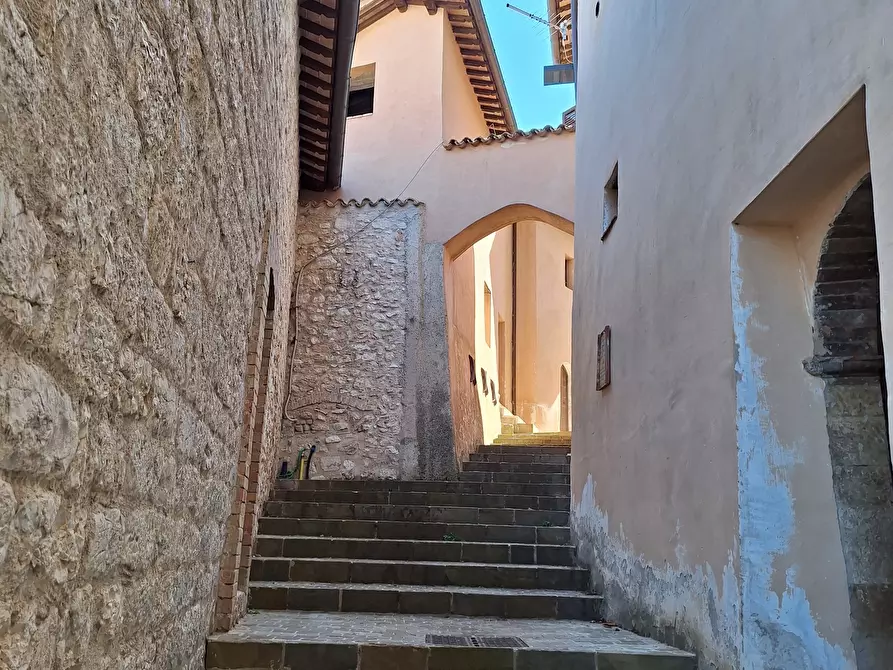 Immagine 28 di Casa indipendente in vendita  in cammoro a Sellano