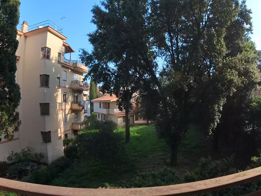 Immagine 7 di Trilocale in vendita  in Via Flaminia 1552 a Morlupo