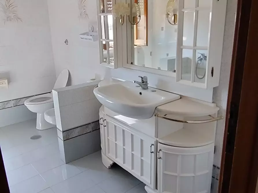 Immagine 13 di Attico in vendita  in Via Giacomo Matteotti 23 a Riano