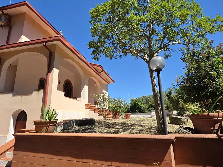 Immagine 69 di Villa in vendita  in Via Aldo Moro 11 a Castelnuovo Di Porto