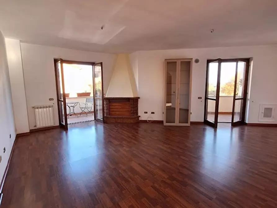 Immagine 12 di Casa bifamiliare in vendita  in Via Gian Lorenzo Bernini 26 a Rignano Flaminio