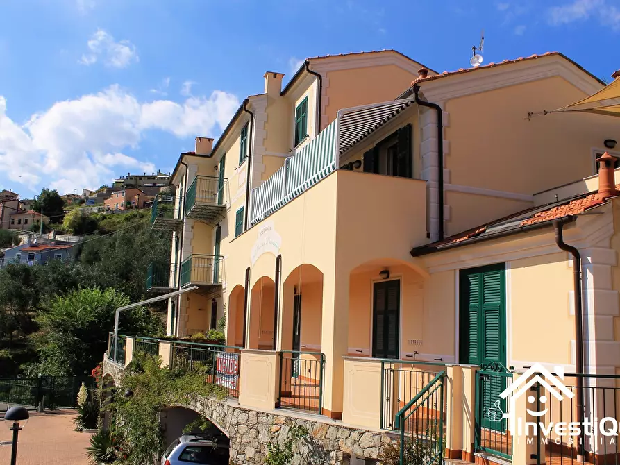 Immagine 42 di Bilocale in vendita  in Via Barilari 7BIS a Magliolo
