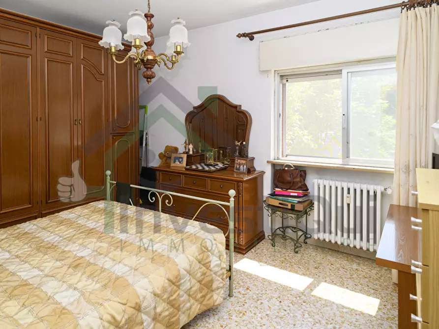 Immagine 19 di Quadrilocale in vendita  in Via Ginestre 12 a Ciriè