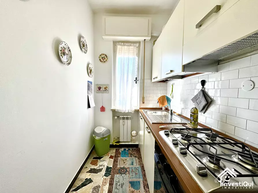 Immagine 13 di Bilocale in vendita  in Via Goffredo Mameli 125 a Pietra Ligure