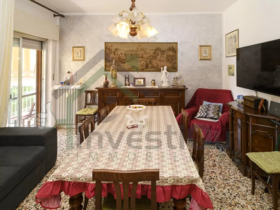 Immagine 9 di Quadrilocale in vendita  in Via Ginestre 12 a Ciriè