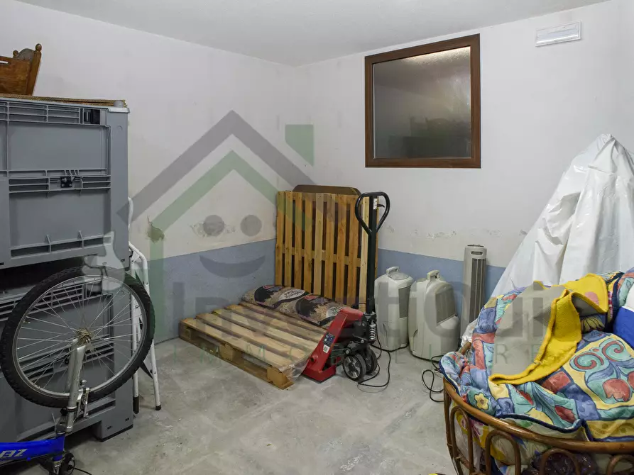 Immagine 65 di Villa in vendita  in Viale Paradiso a Rivarossa