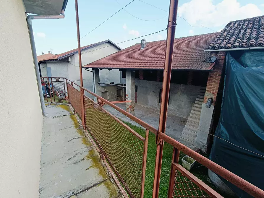 Immagine 7 di Magazzino in vendita  in Via Chiesa S.Domenico 1 a Front