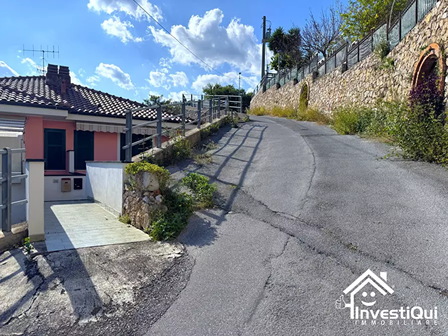 Immagine 24 di Bilocale in vendita  in Via Giorni Santarò 105 a Tovo San Giacomo