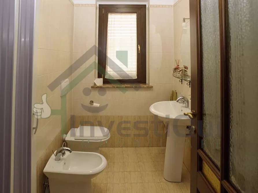 Immagine 24 di Villa in vendita  in Viale Paradiso a Rivarossa