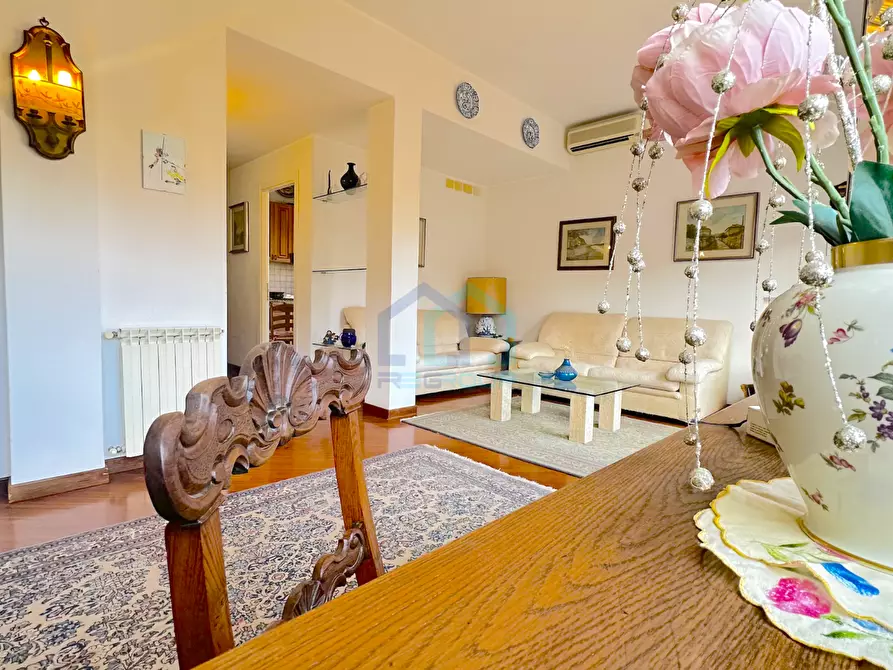 Immagine 2 di Appartamento in vendita  in piazzale piemonte 9 a Albissola Marina