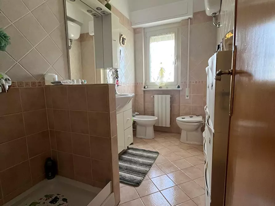 Immagine 21 di Quadrilocale in vendita  in Via Palombarese 124 a Fonte Nuova