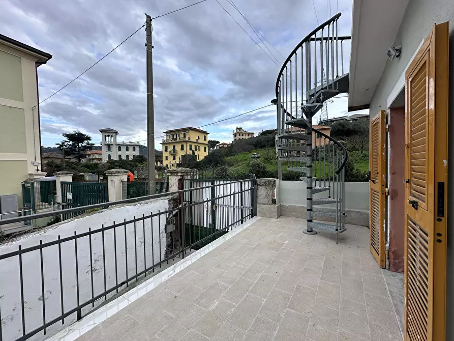 Immagine 31 di Villa in vendita  a Lavagna