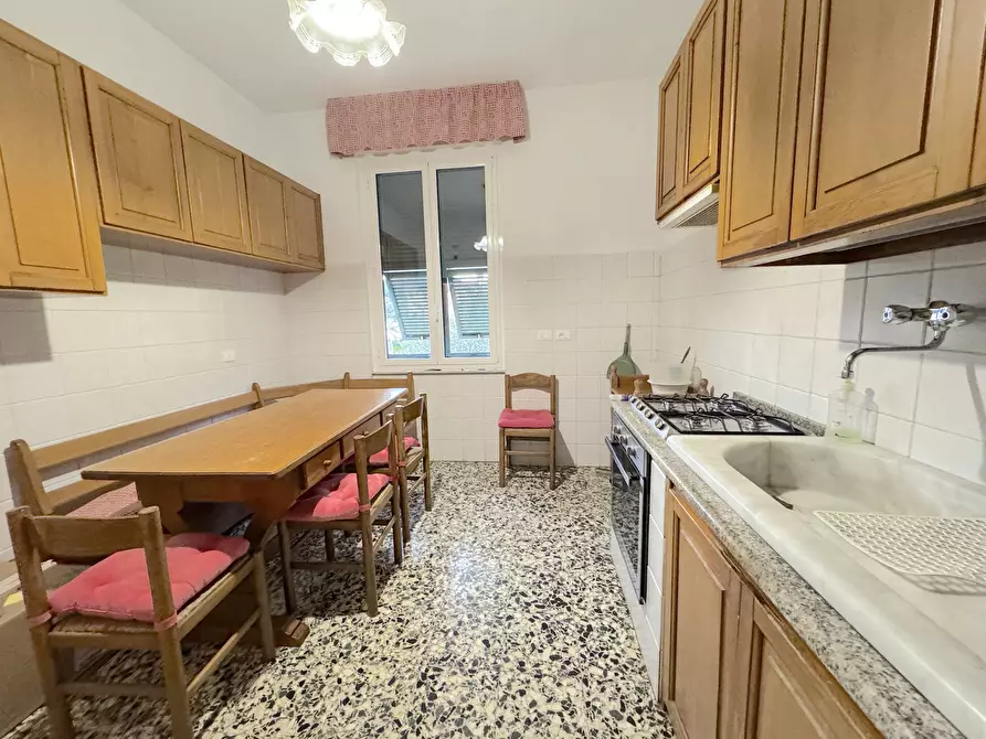 Immagine 2 di Casa bifamiliare in affitto  a Leivi